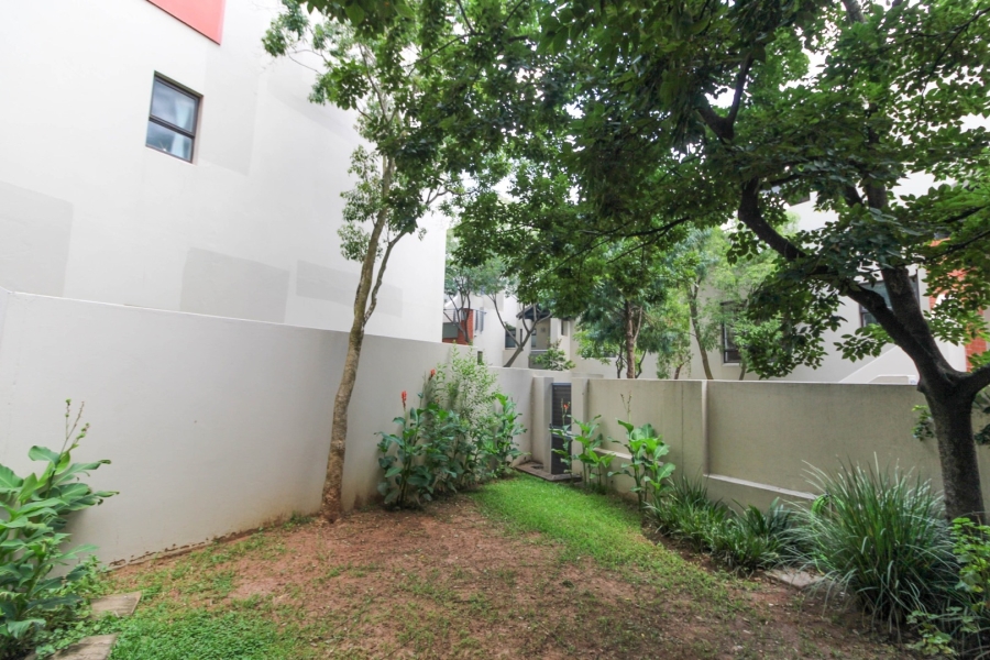 To Let 2 Bedroom Property for Rent in Bryanston Gauteng