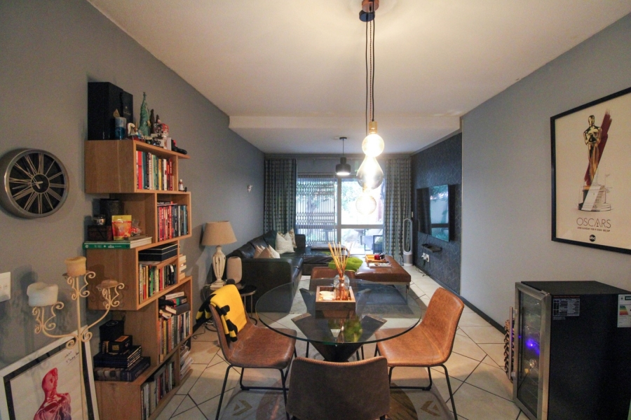 To Let 2 Bedroom Property for Rent in Bryanston Gauteng