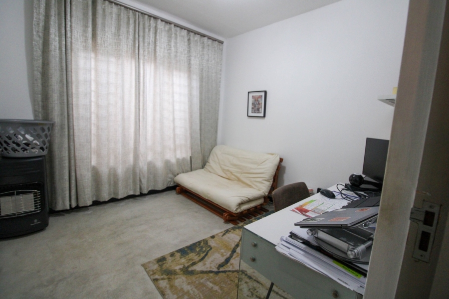 To Let 2 Bedroom Property for Rent in Bryanston Gauteng