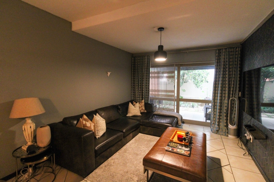 To Let 2 Bedroom Property for Rent in Bryanston Gauteng