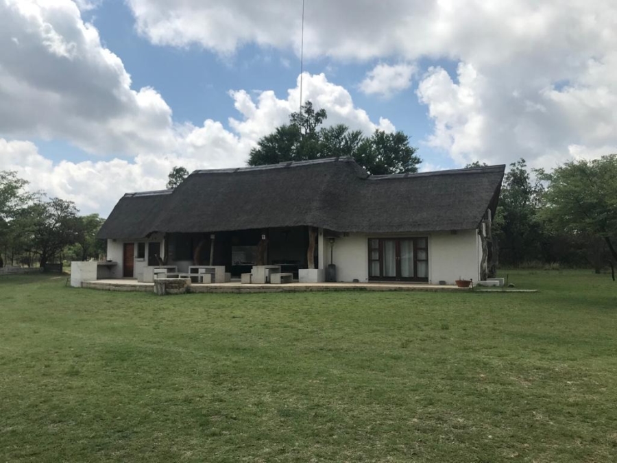 7 Bedroom Property for Sale in De Wagendrif Gauteng