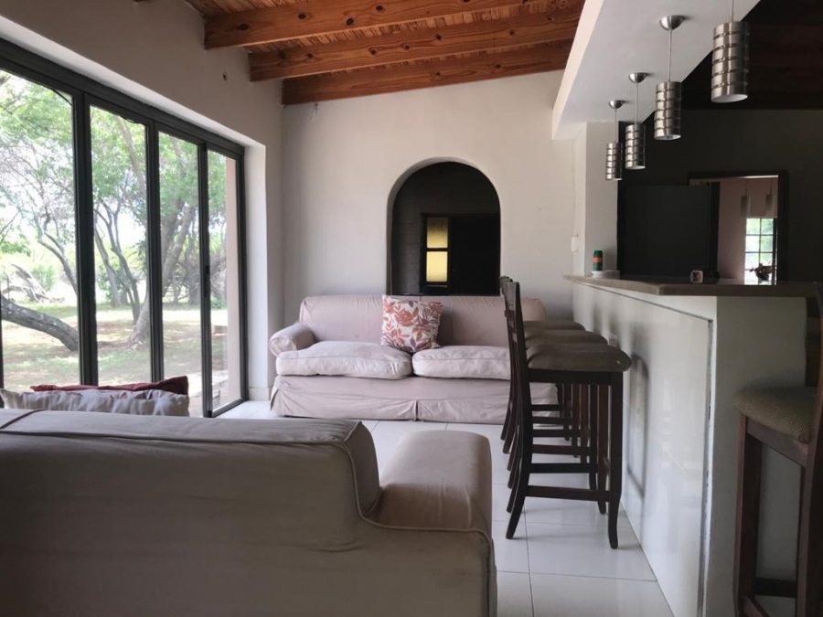 7 Bedroom Property for Sale in De Wagendrif Gauteng