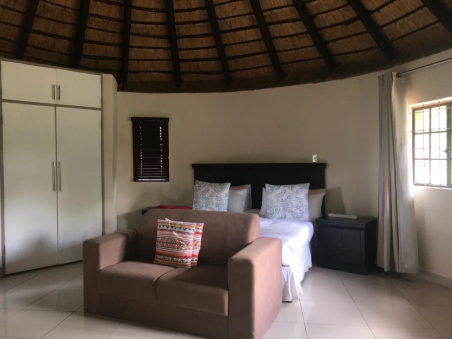 7 Bedroom Property for Sale in De Wagendrif Gauteng