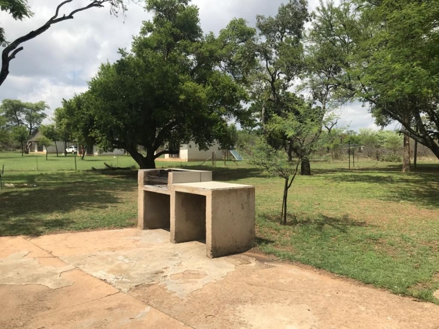 7 Bedroom Property for Sale in De Wagendrif Gauteng