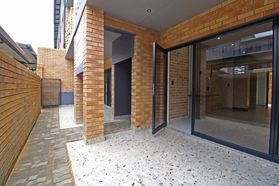 To Let 2 Bedroom Property for Rent in Bryanston Gauteng