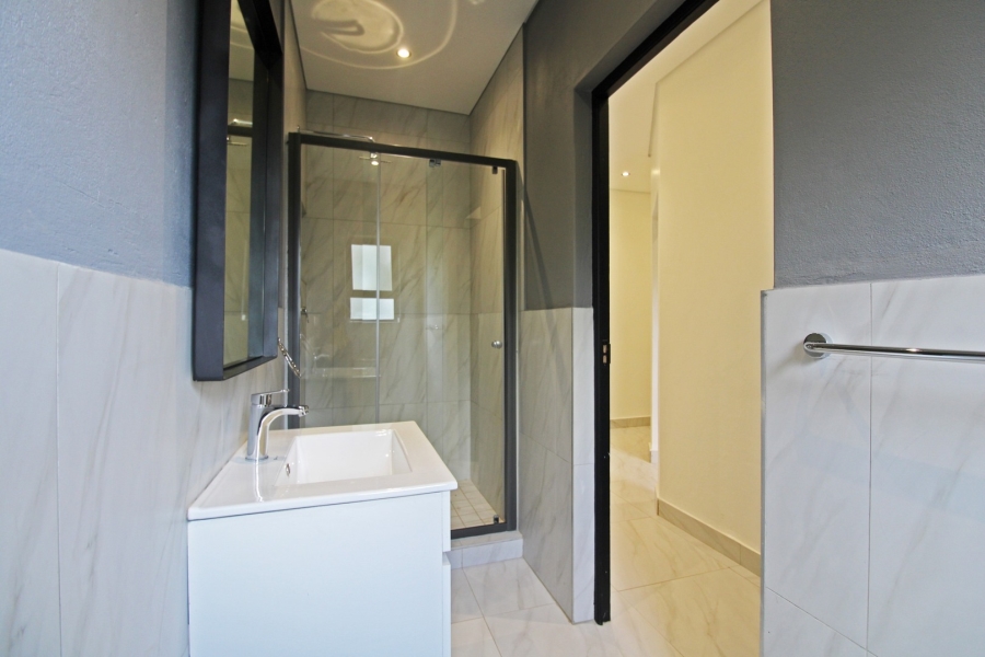 To Let 3 Bedroom Property for Rent in Bryanston Gauteng