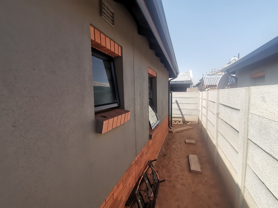 To Let 3 Bedroom Property for Rent in Leopard