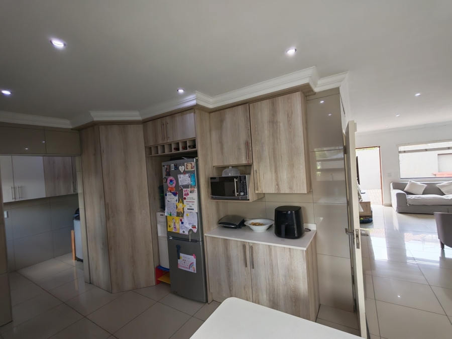 3 Bedroom Property for Sale in Raceview Gauteng