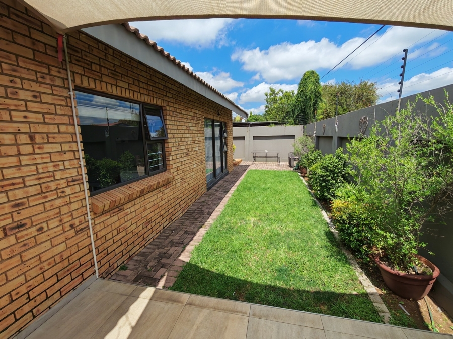 3 Bedroom Property for Sale in Raceview Gauteng