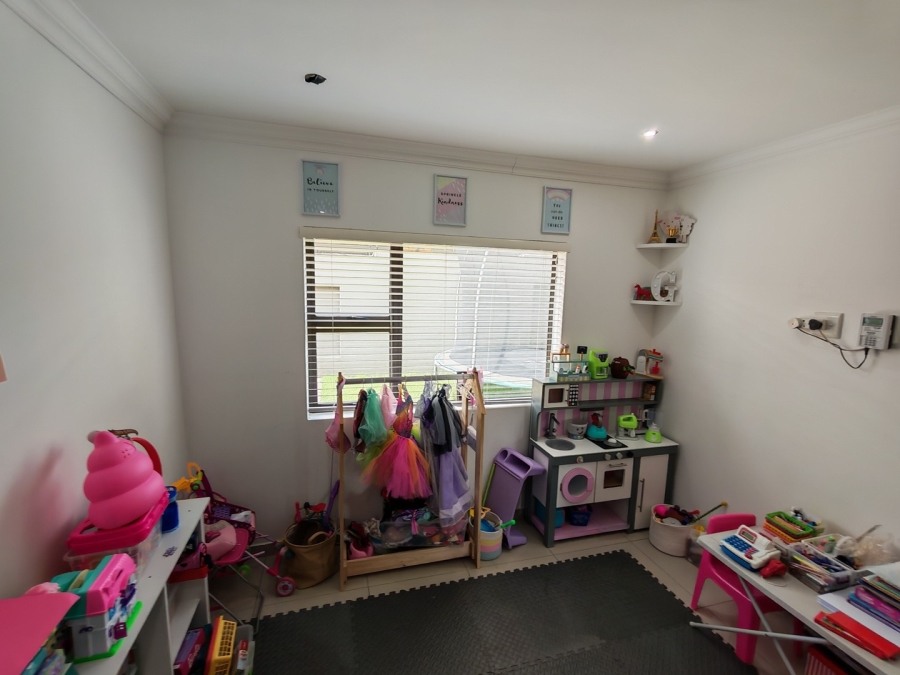 3 Bedroom Property for Sale in Raceview Gauteng