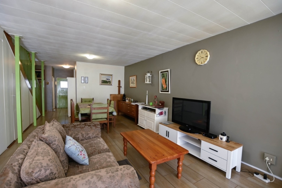 3 Bedroom Property for Sale in Sinoville Gauteng