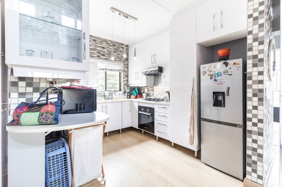 3 Bedroom Property for Sale in Douglasdale Gauteng