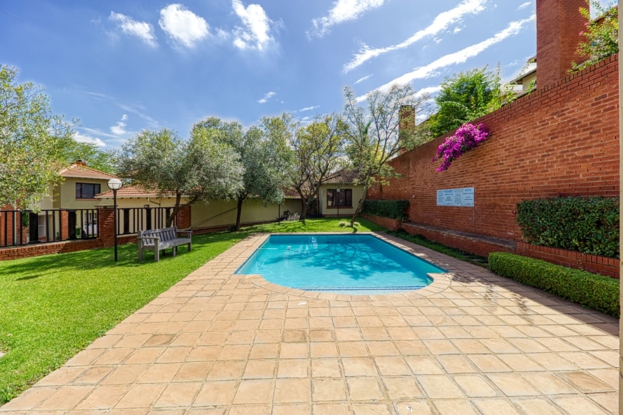 3 Bedroom Property for Sale in Douglasdale Gauteng