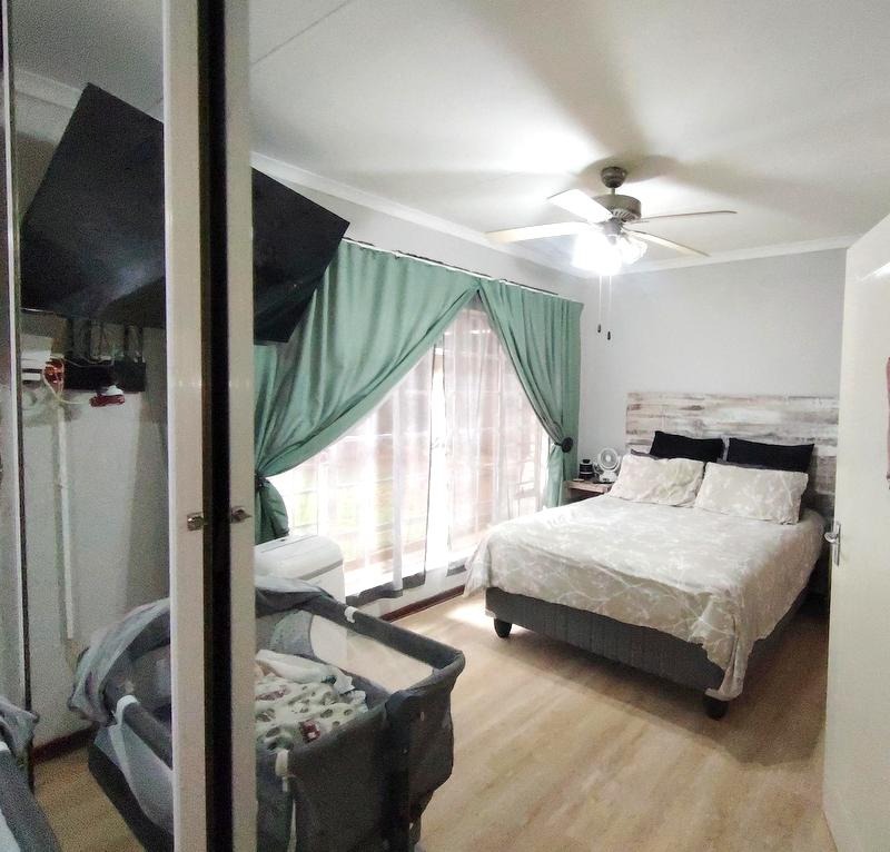 3 Bedroom Property for Sale in Glen Marais Gauteng