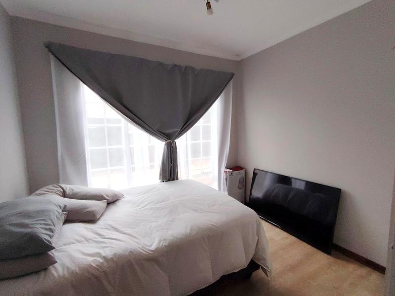 3 Bedroom Property for Sale in Glen Marais Gauteng