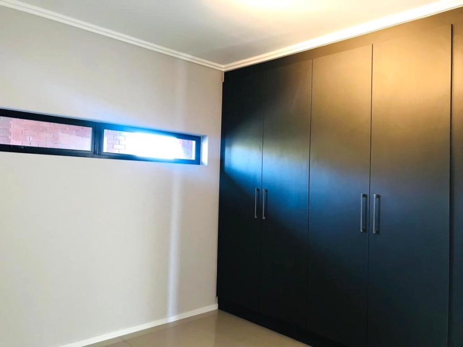 To Let 1 Bedroom Property for Rent in Bryanston Gauteng