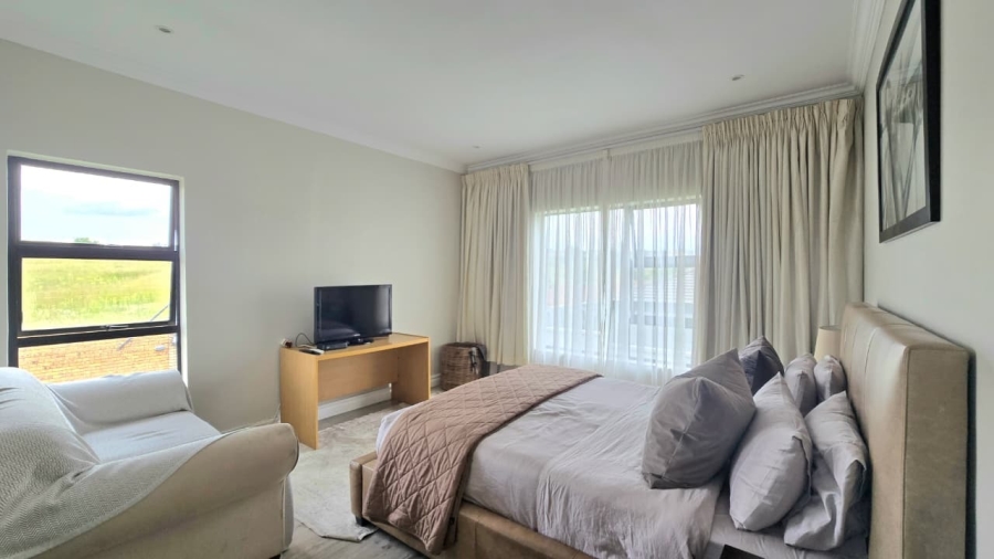 4 Bedroom Property for Sale in Blue Valley Golf Estate Gauteng