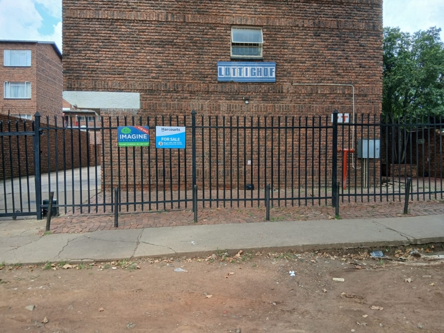 1 Bedroom Property for Sale in Pretoria West Gauteng