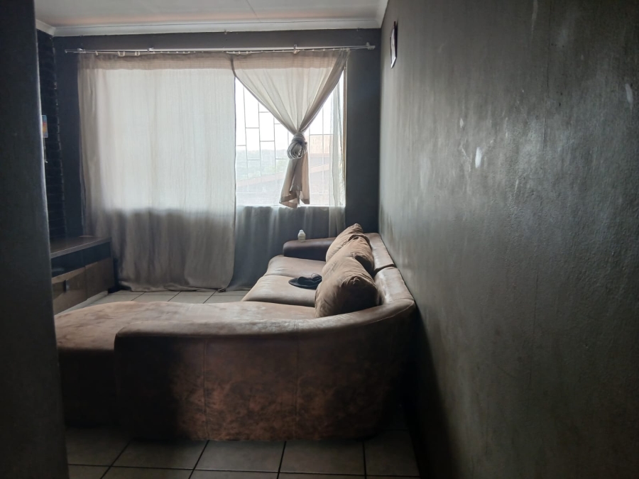 1 Bedroom Property for Sale in Pretoria West Gauteng