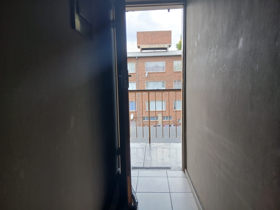 1 Bedroom Property for Sale in Pretoria West Gauteng