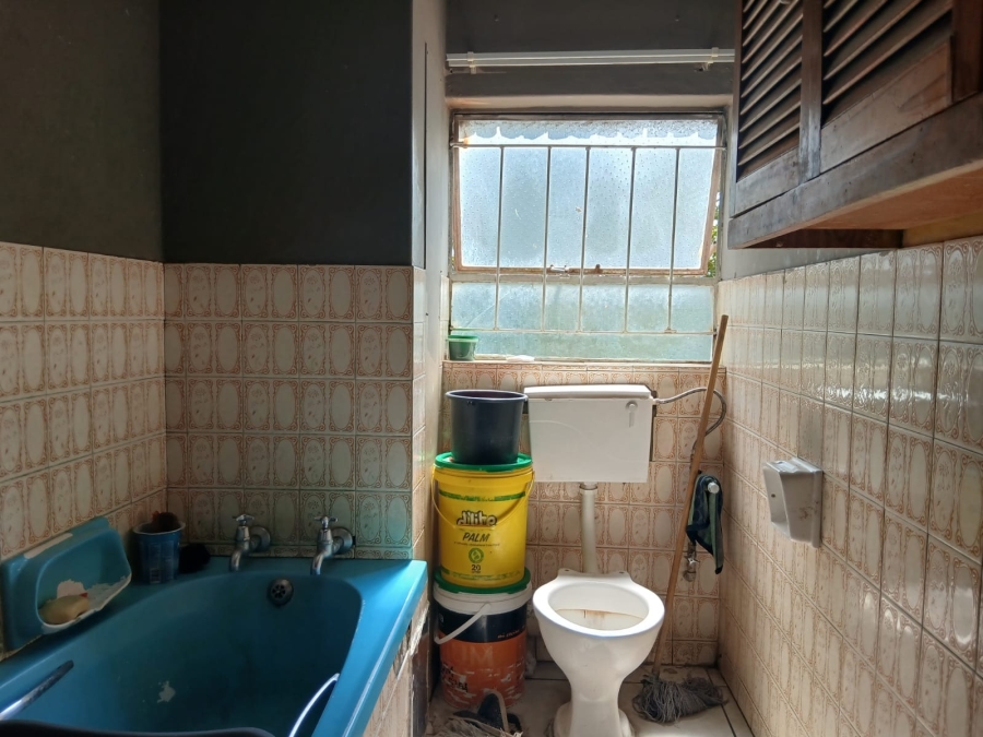 1 Bedroom Property for Sale in Pretoria West Gauteng