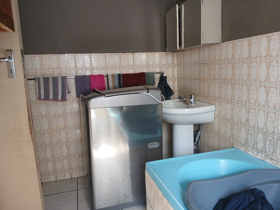1 Bedroom Property for Sale in Pretoria West Gauteng
