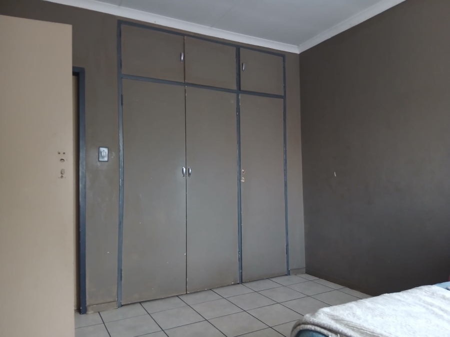 1 Bedroom Property for Sale in Pretoria West Gauteng
