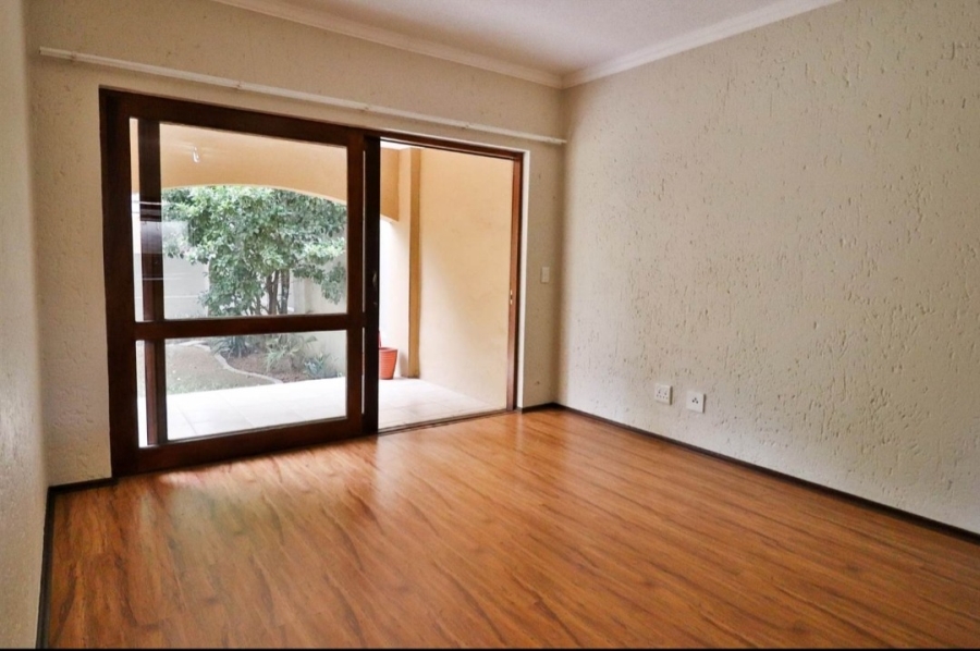 To Let 1 Bedroom Property for Rent in Lonehill Gauteng