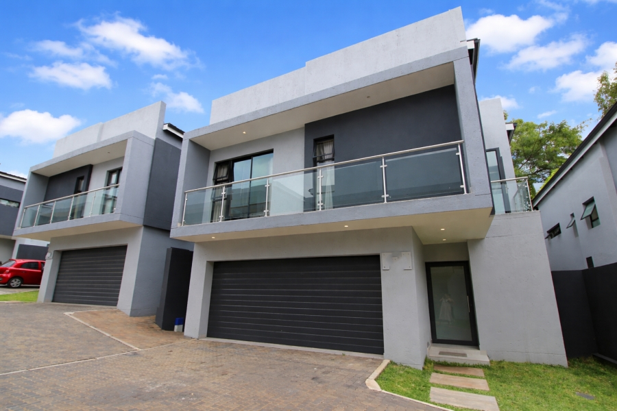 To Let 4 Bedroom Property for Rent in Bryanston Gauteng
