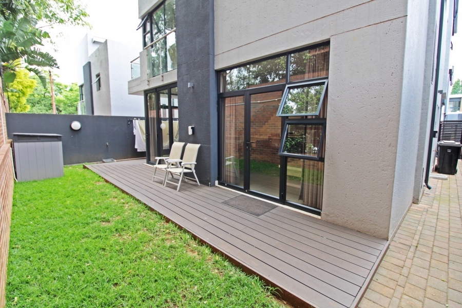 To Let 4 Bedroom Property for Rent in Bryanston Gauteng