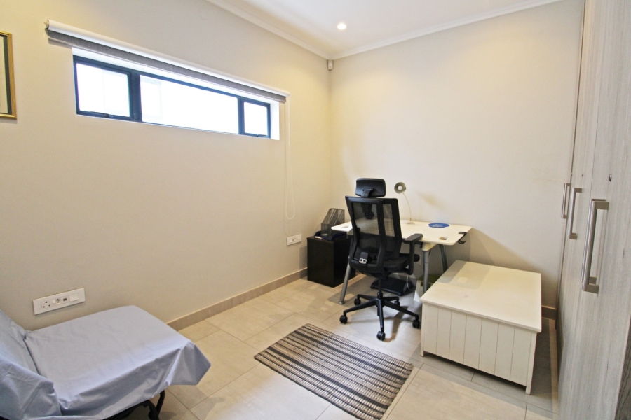 To Let 4 Bedroom Property for Rent in Bryanston Gauteng