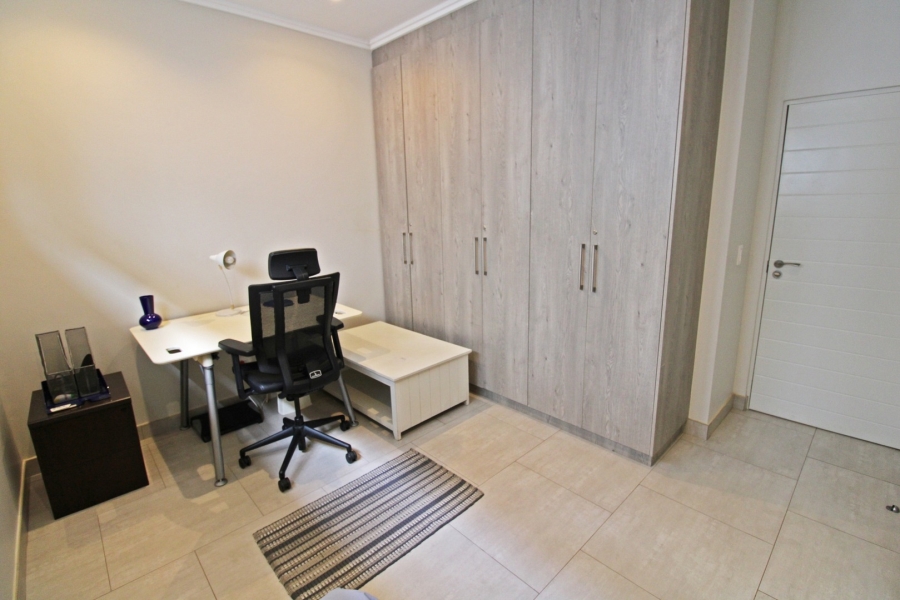 To Let 4 Bedroom Property for Rent in Bryanston Gauteng