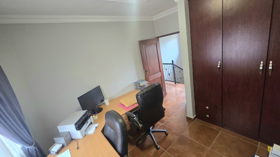 3 Bedroom Property for Sale in Amberfield Ridge Gauteng