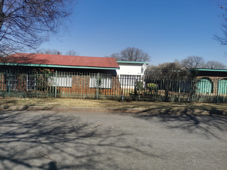 3 Bedroom Property for Sale in Witfield Gauteng