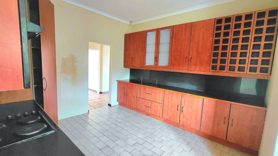 To Let 4 Bedroom Property for Rent in Wonderboom South Gauteng