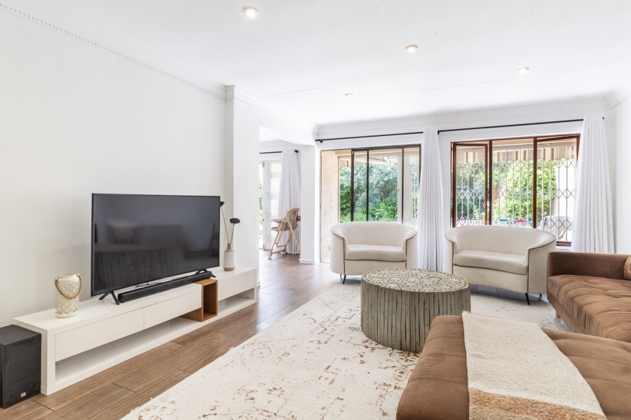 4 Bedroom Property for Sale in Douglasdale Gauteng