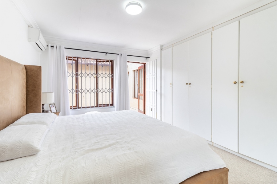 4 Bedroom Property for Sale in Douglasdale Gauteng