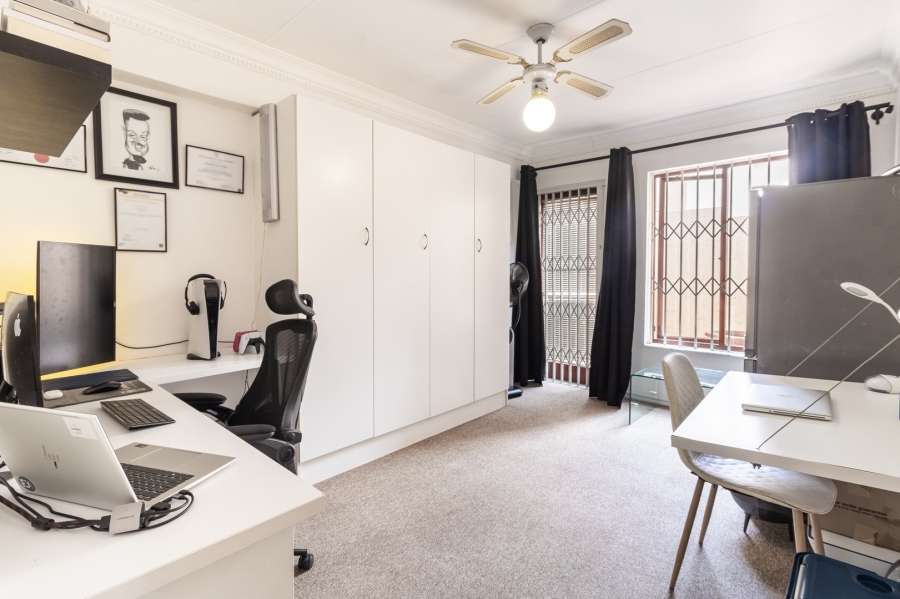 4 Bedroom Property for Sale in Douglasdale Gauteng