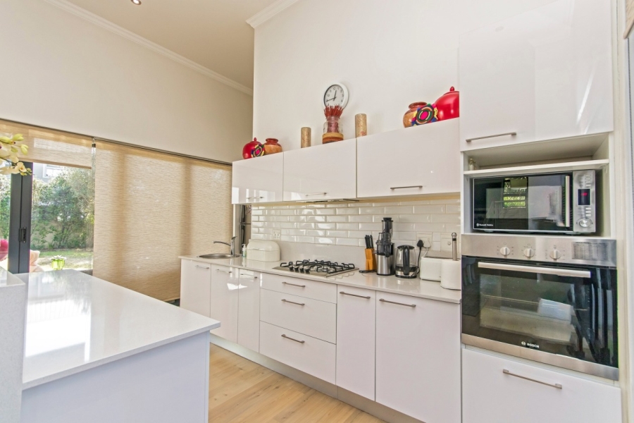 To Let 3 Bedroom Property for Rent in Helderfontein Estate Gauteng