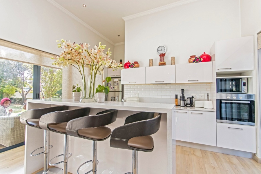 To Let 3 Bedroom Property for Rent in Helderfontein Estate Gauteng