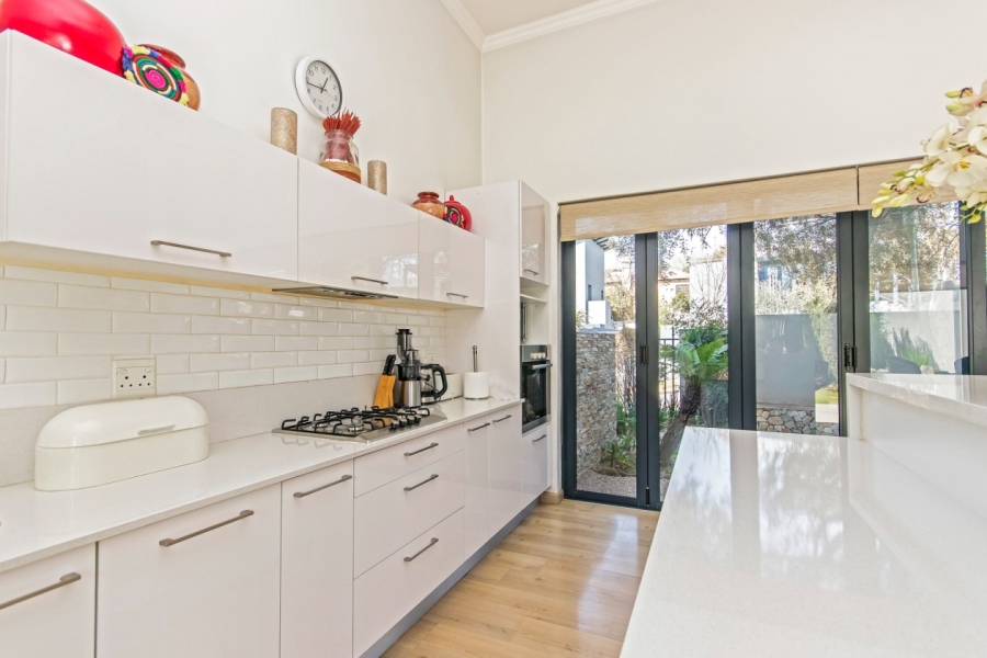 To Let 3 Bedroom Property for Rent in Helderfontein Estate Gauteng