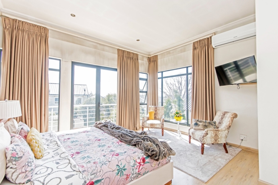 To Let 3 Bedroom Property for Rent in Helderfontein Estate Gauteng