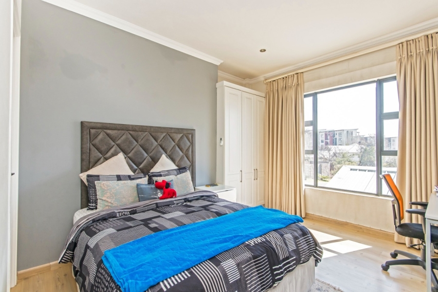 To Let 3 Bedroom Property for Rent in Helderfontein Estate Gauteng