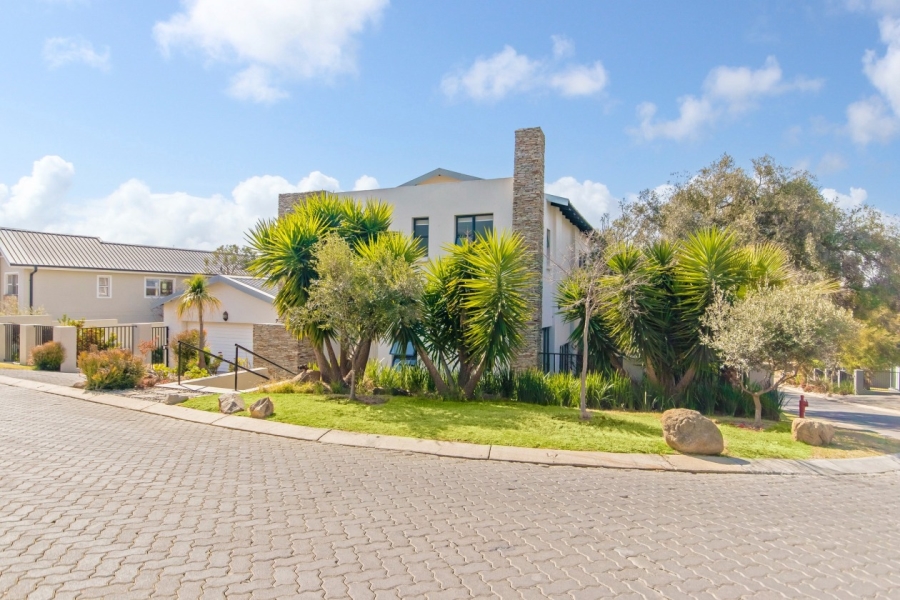 To Let 3 Bedroom Property for Rent in Helderfontein Estate Gauteng