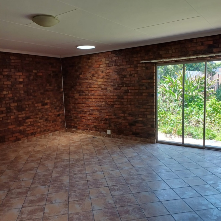 To Let 2 Bedroom Property for Rent in Wonderboom South Gauteng