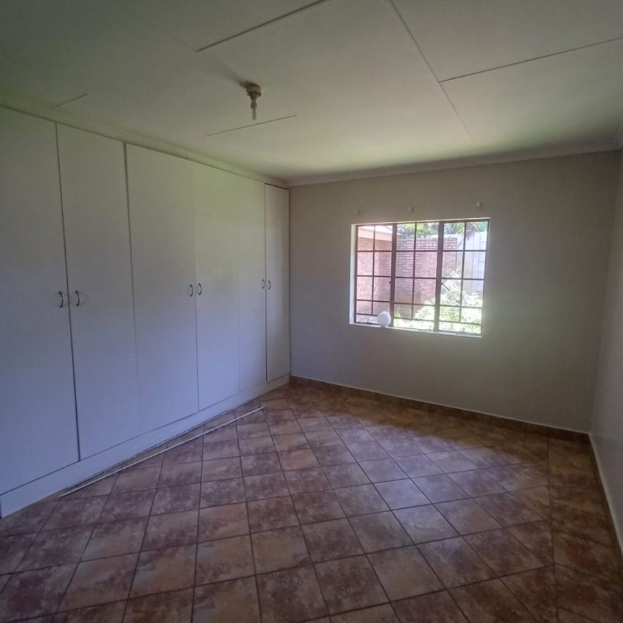 To Let 2 Bedroom Property for Rent in Wonderboom South Gauteng