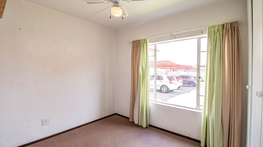 2 Bedroom Property for Sale in Brentwood Gauteng