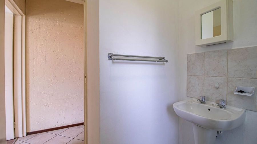 2 Bedroom Property for Sale in Brentwood Gauteng