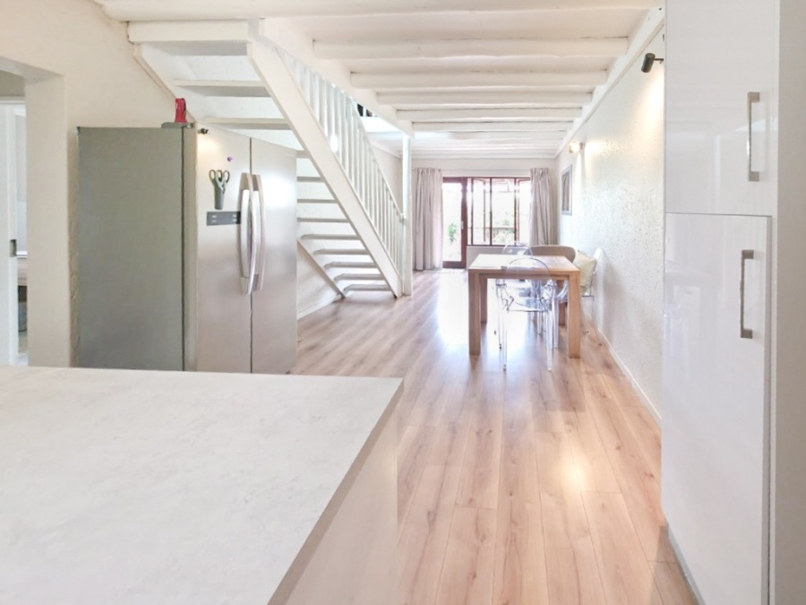 2 Bedroom Property for Sale in Lonehill Gauteng