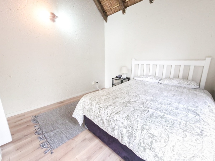 2 Bedroom Property for Sale in Lonehill Gauteng